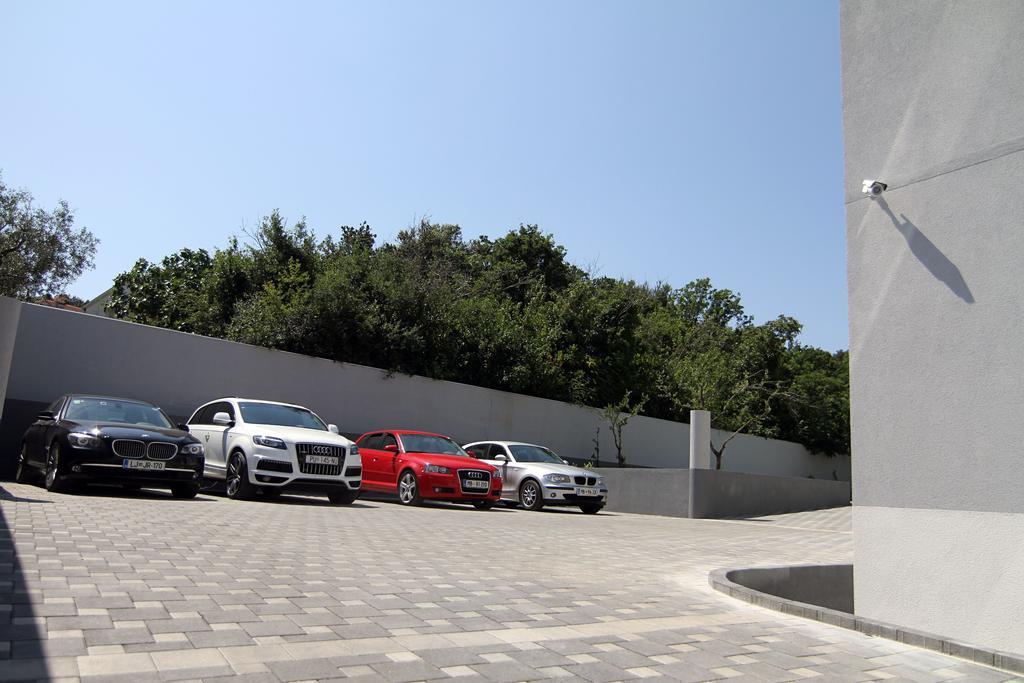 Rooms Villa Oasiss Vinkuran Εξωτερικό φωτογραφία